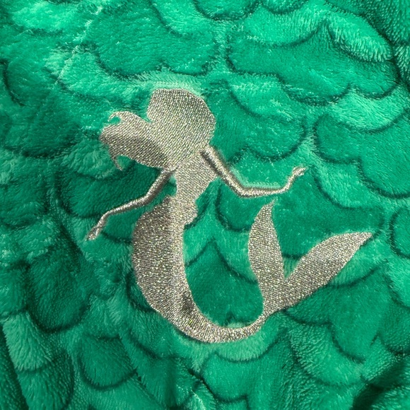 Disney Green Mermaid Robe - Picture 4 of 5